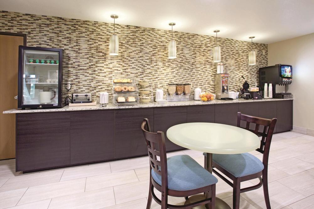 La Quinta By Wyndham Castle Rock Hotell Exteriör bild